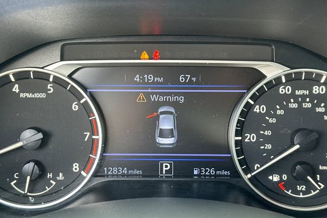 Used 2025 Nissan Altima 2.5 SV FWD image 30