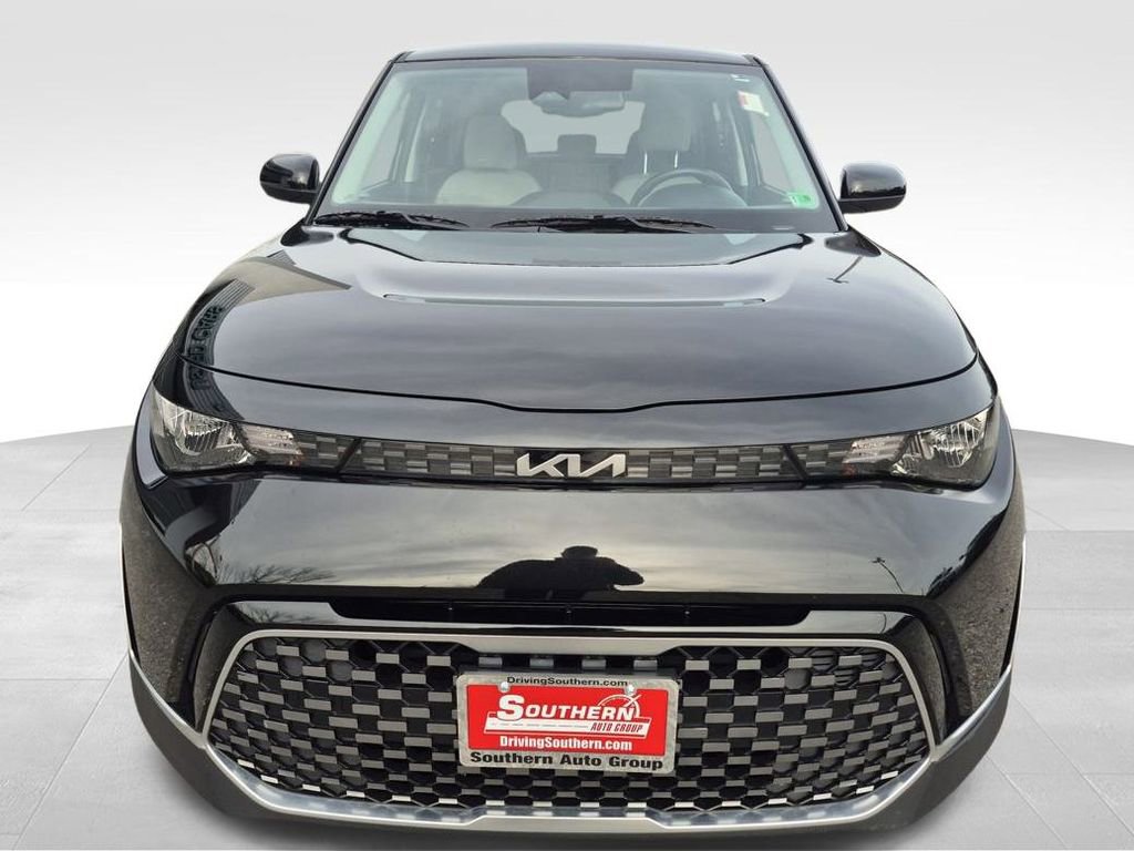 Used 2025 Kia Soul EX image 8