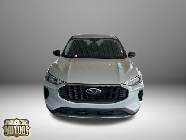 New 2025 Ford Escape Active w/ Cold Weather Package image 2
