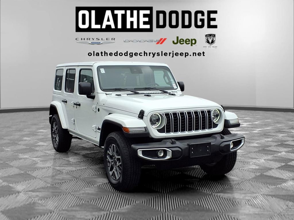 Used 2025 Jeep Wrangler Sahara image 28