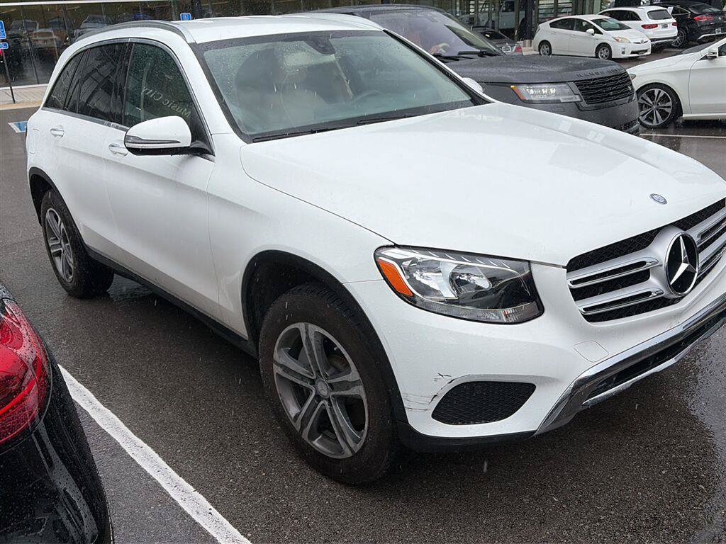 Used 2016 Mercedes-Benz GLC 300 image 1