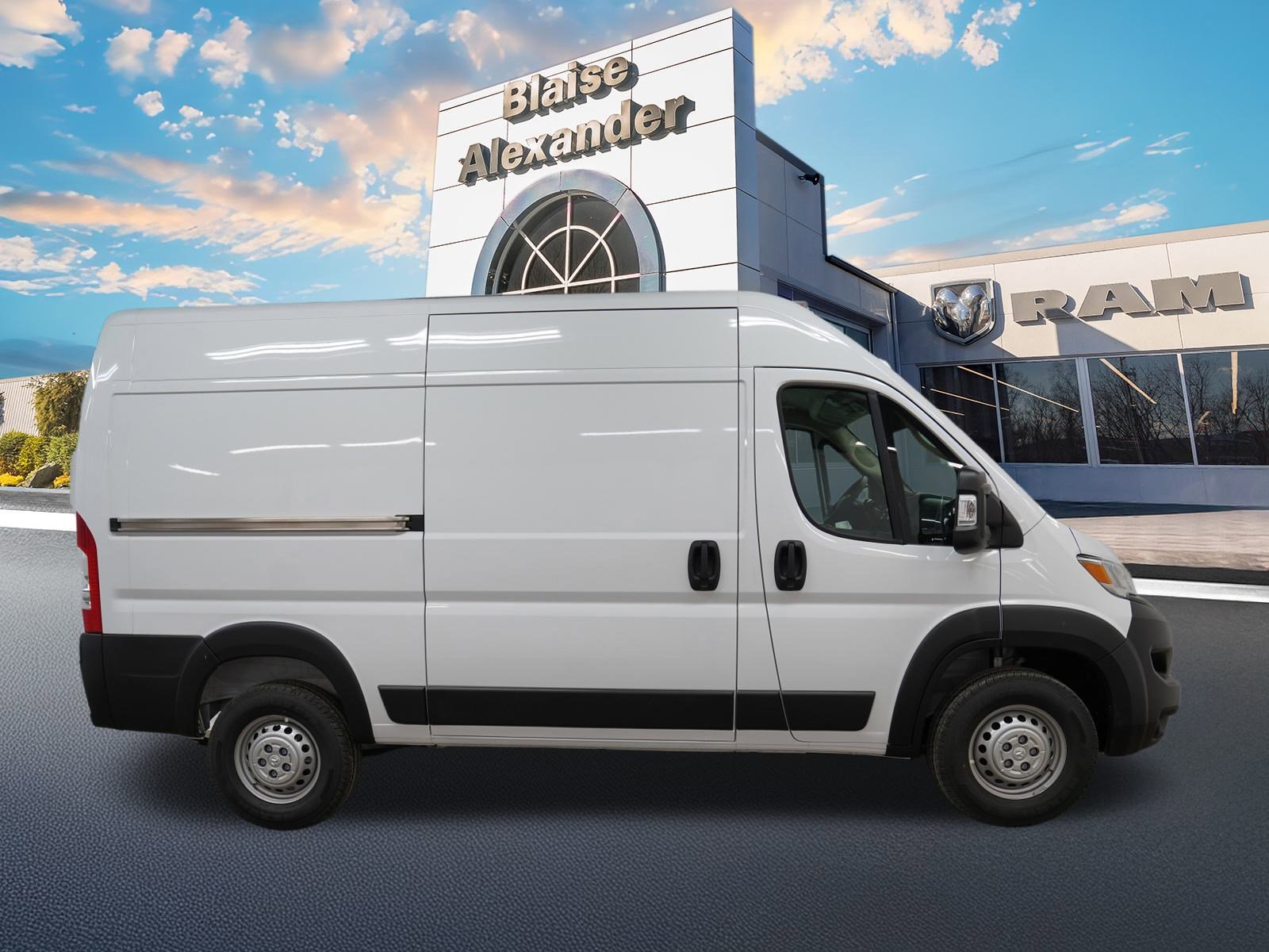 New 2026 RAM ProMaster 2500 w/ Convenience Group FWD image 2