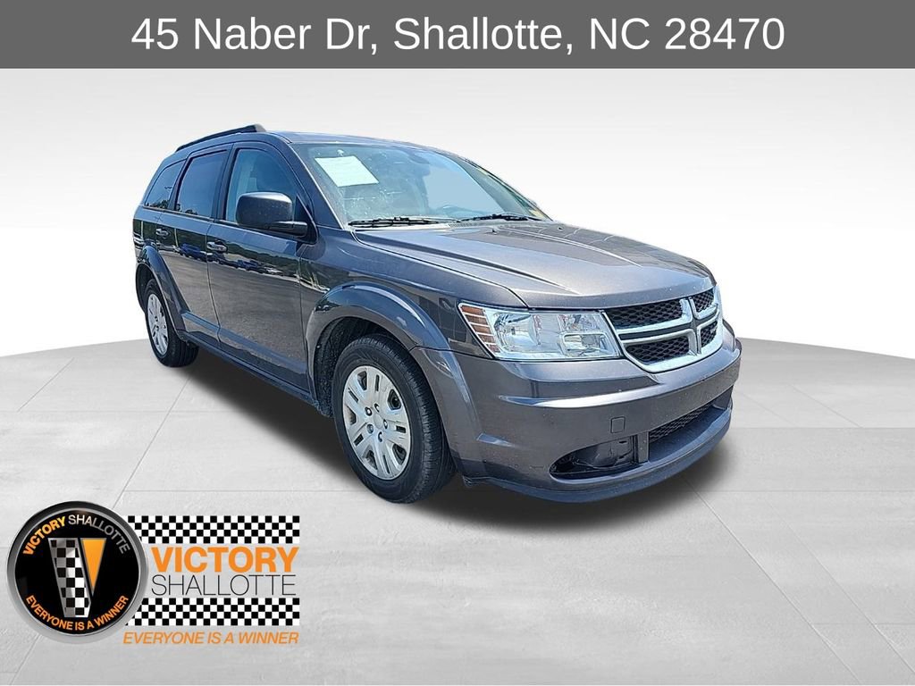 Used 2019 Dodge Journey SE image 1