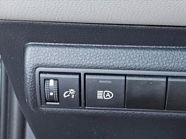 Used 2024 Toyota Corolla LE FWD image 10