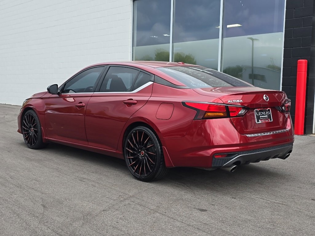 Used 2019 Nissan Altima 2.5 SR w/ SR Premium Package image 5