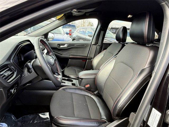 Certified 2024 Ford Escape ST-Line Select w/ Tech Pack #1 image 6