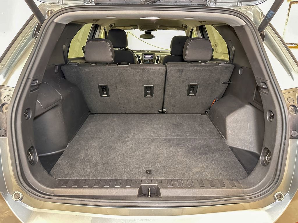 Used 2024 Chevrolet Equinox LT AWD/4WD image 19