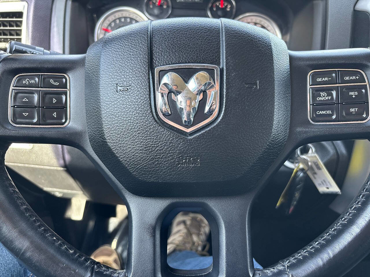 Used 2018 RAM 1500 Lone Star image 39