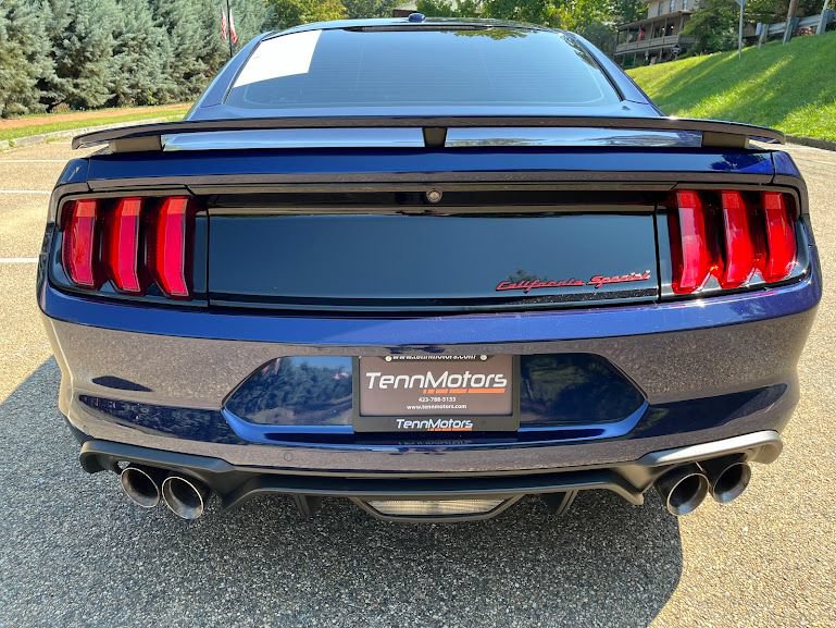 Used 2019 Ford Mustang GT Premium w/ Equipment Group 401A RWD image 38