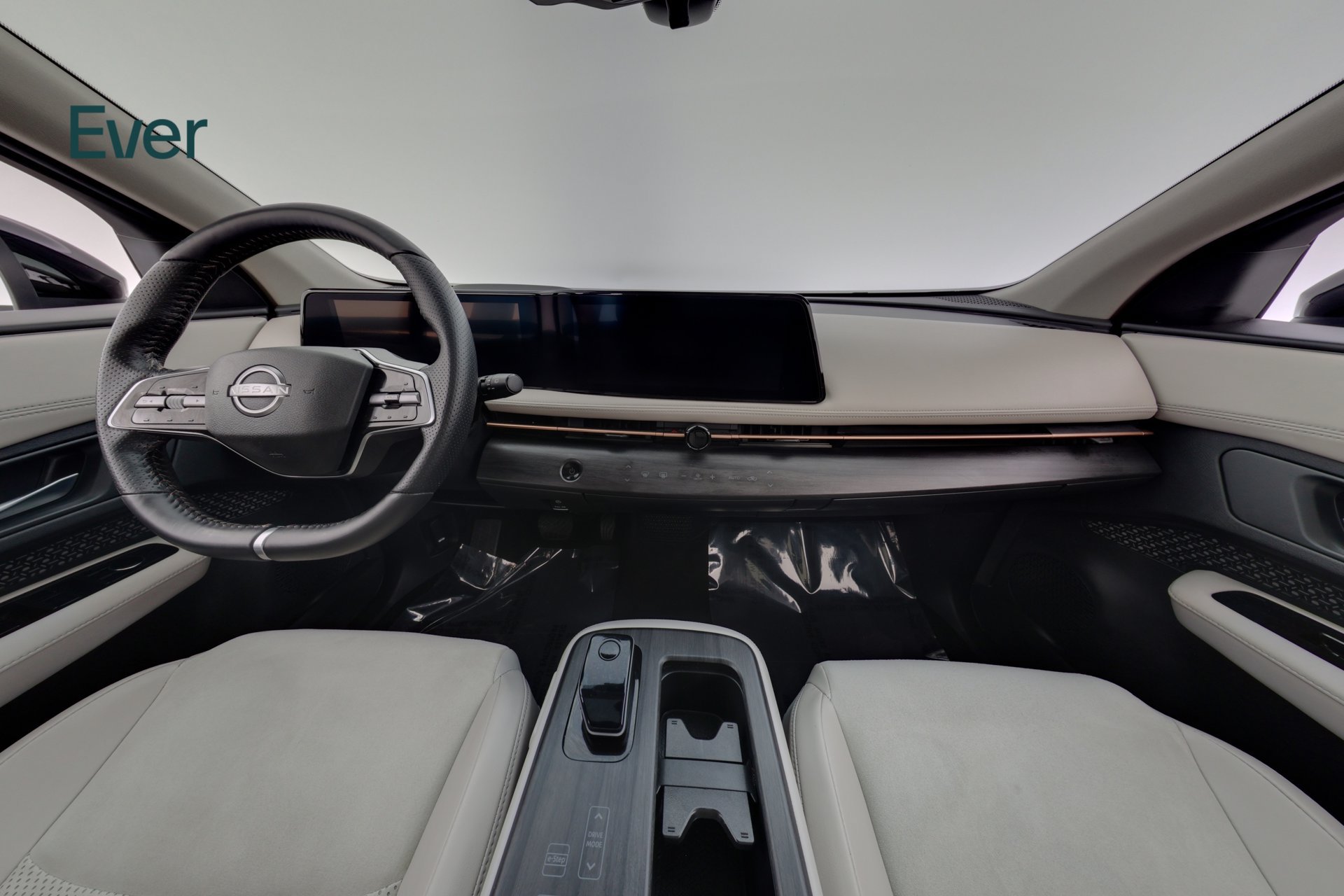 Used 2023 Nissan Ariya AWD image 26