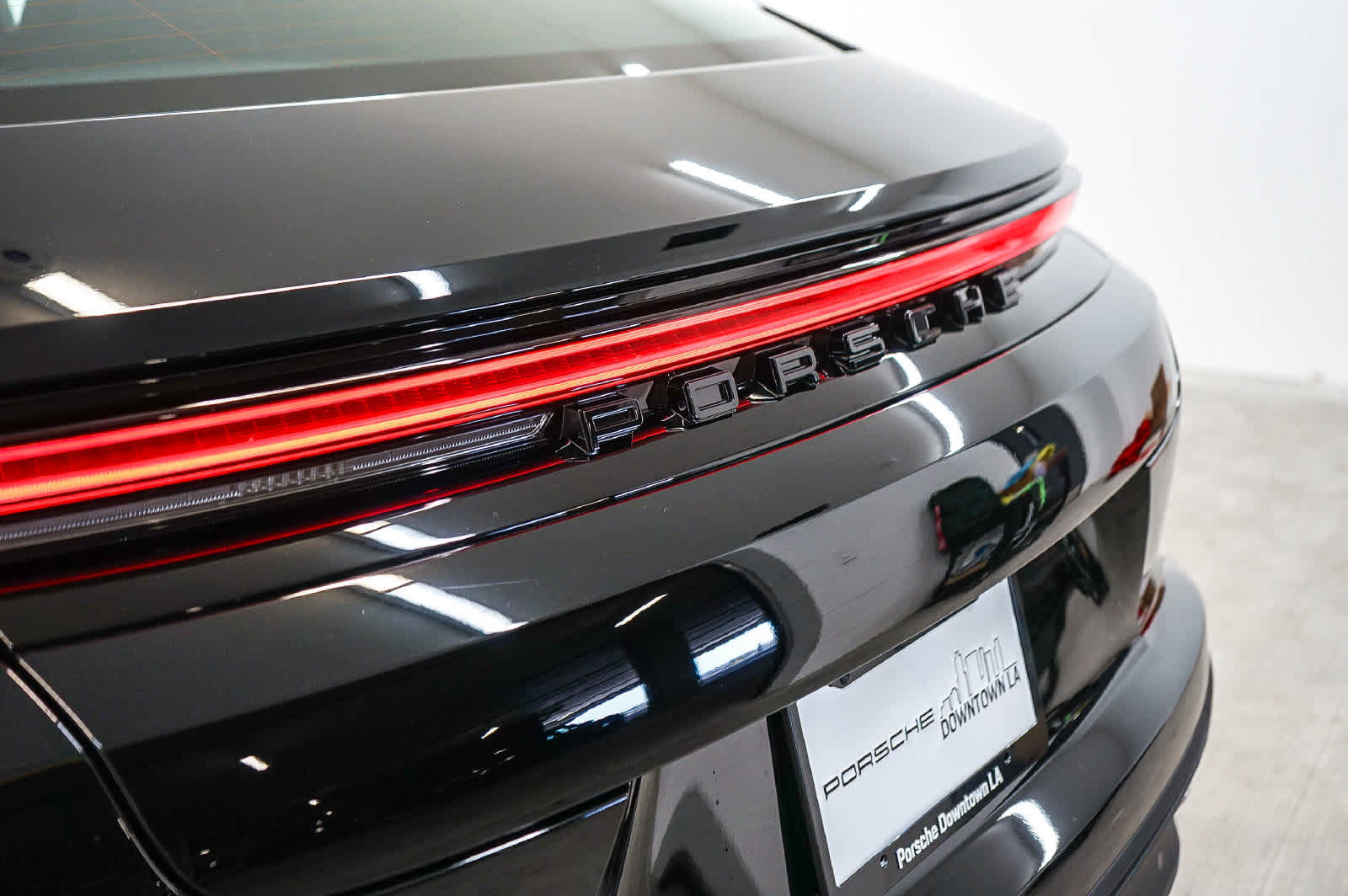 New 2026 Porsche Panamera 4 AWD/4WD image 12