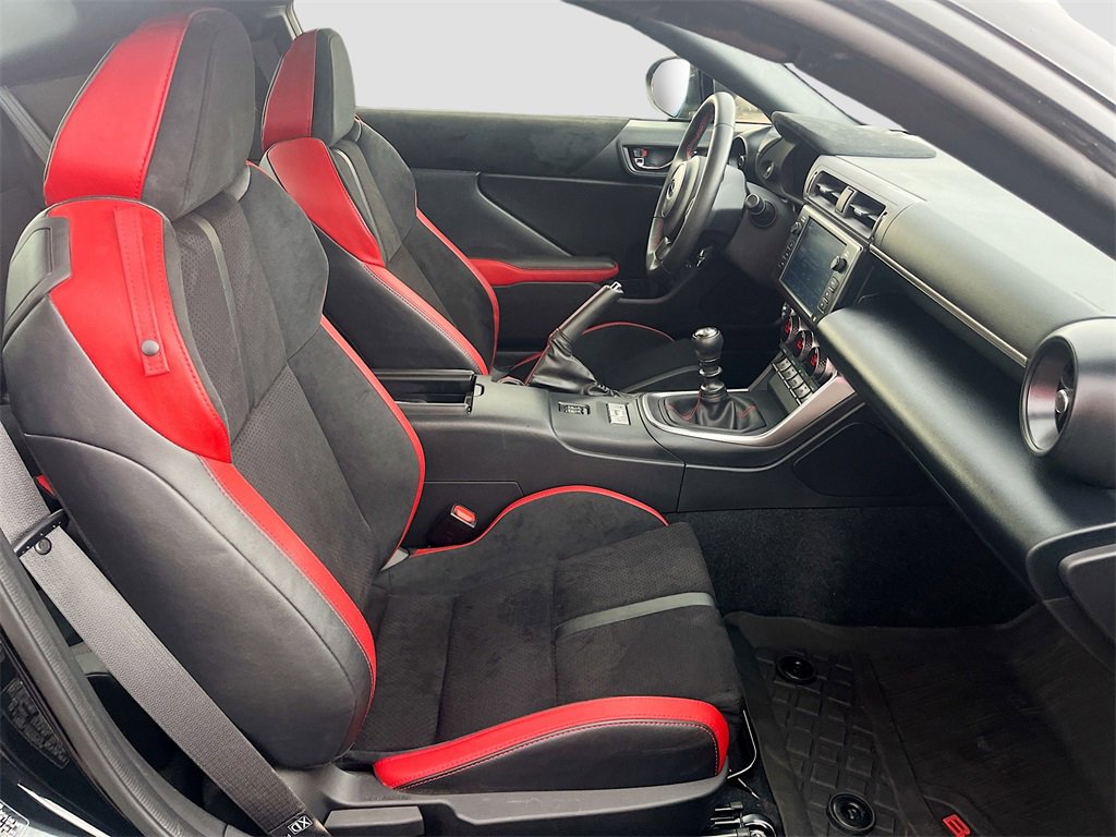 Used 2025 Subaru BRZ Limited w/ Popular Package 2 image 27