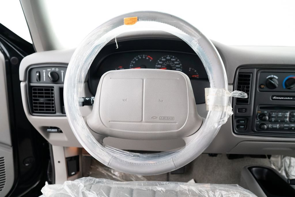 Used 1996 Chevrolet Impala SS image 14