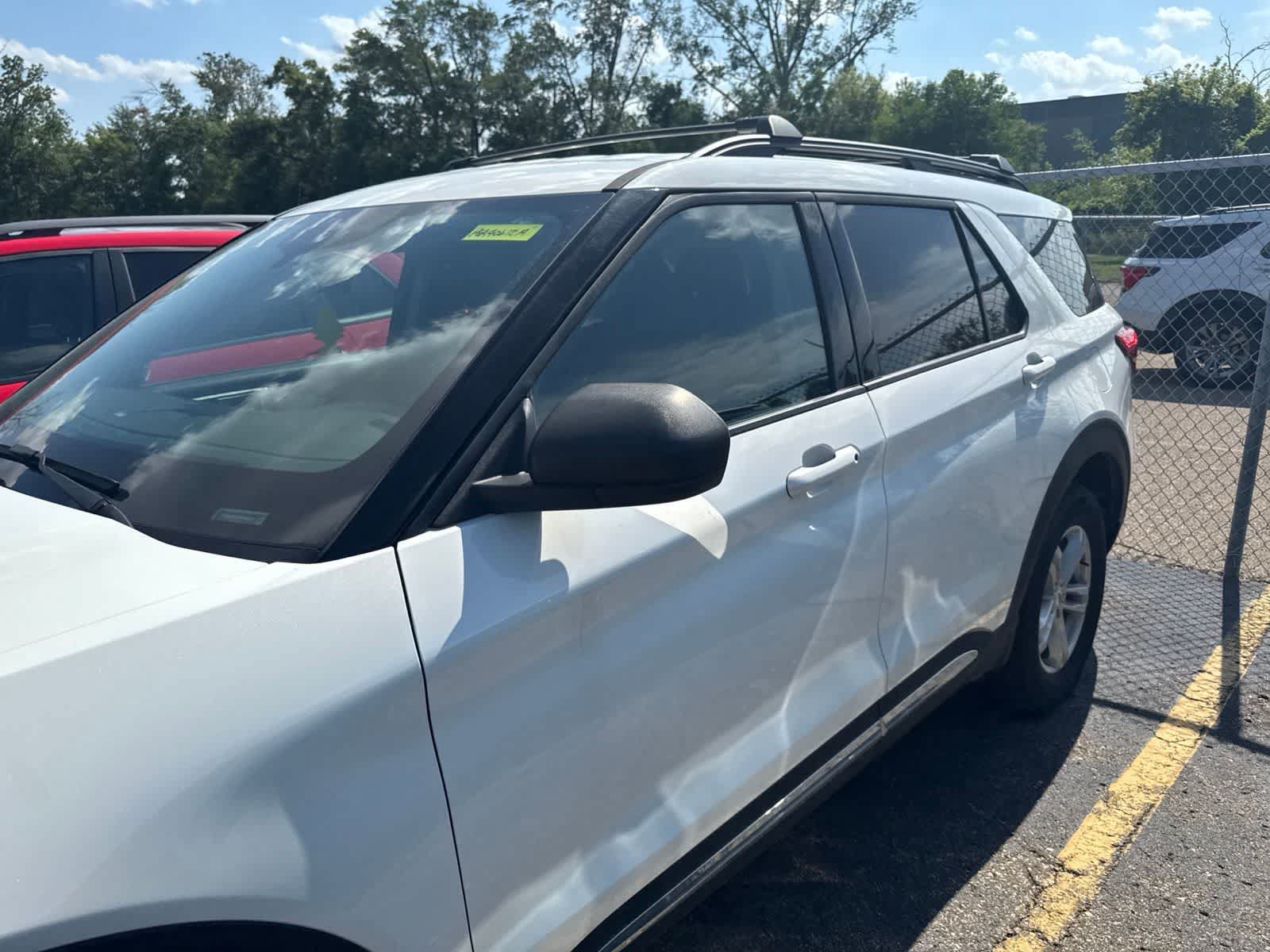 Used 2023 Ford Explorer XLT w/ Equipment Group 202A AWD/4WD image 19