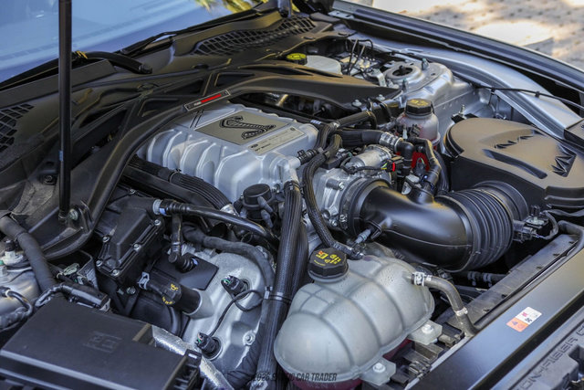 Used 2020 Ford Mustang Shelby GT500 w/ Technology Package image 15