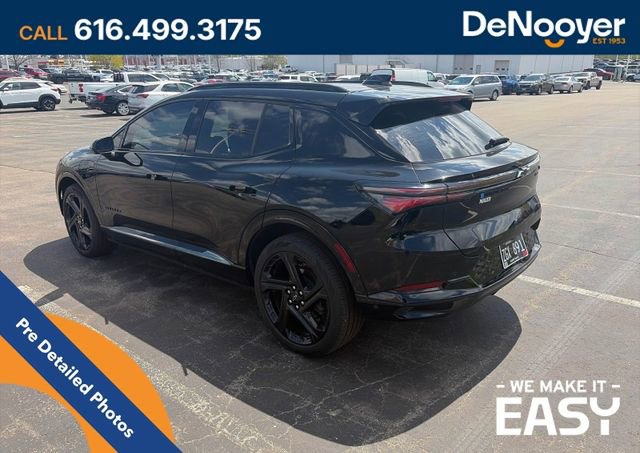 Used 2024 Chevrolet Equinox EV RS AWD/4WD image 5