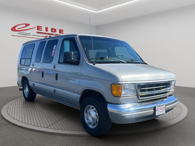 Used 2003 Ford E-150 and Econoline 150 RWD image 9