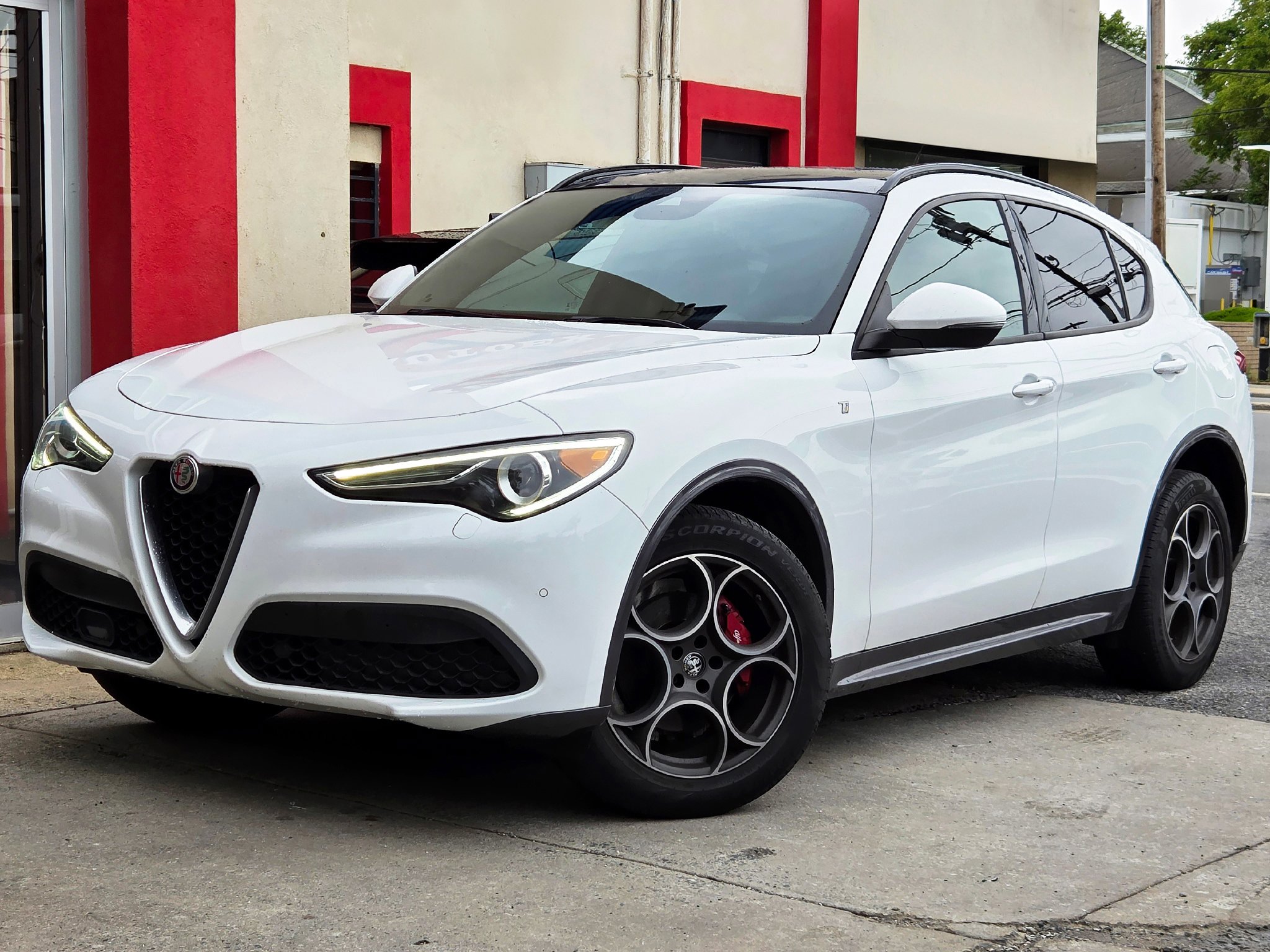 Used 2022 Alfa Romeo Stelvio Ti w/ Active Assist Plus Package AWD/4WD image 1
