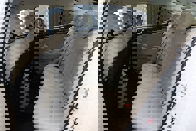 Used 2016 Kia Cadenza image 20