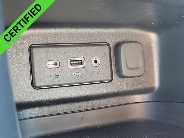 Certified 2023 Chevrolet Equinox RS AWD/4WD image 19