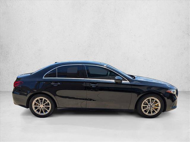 Used 2019 Mercedes-Benz A 220 image 4