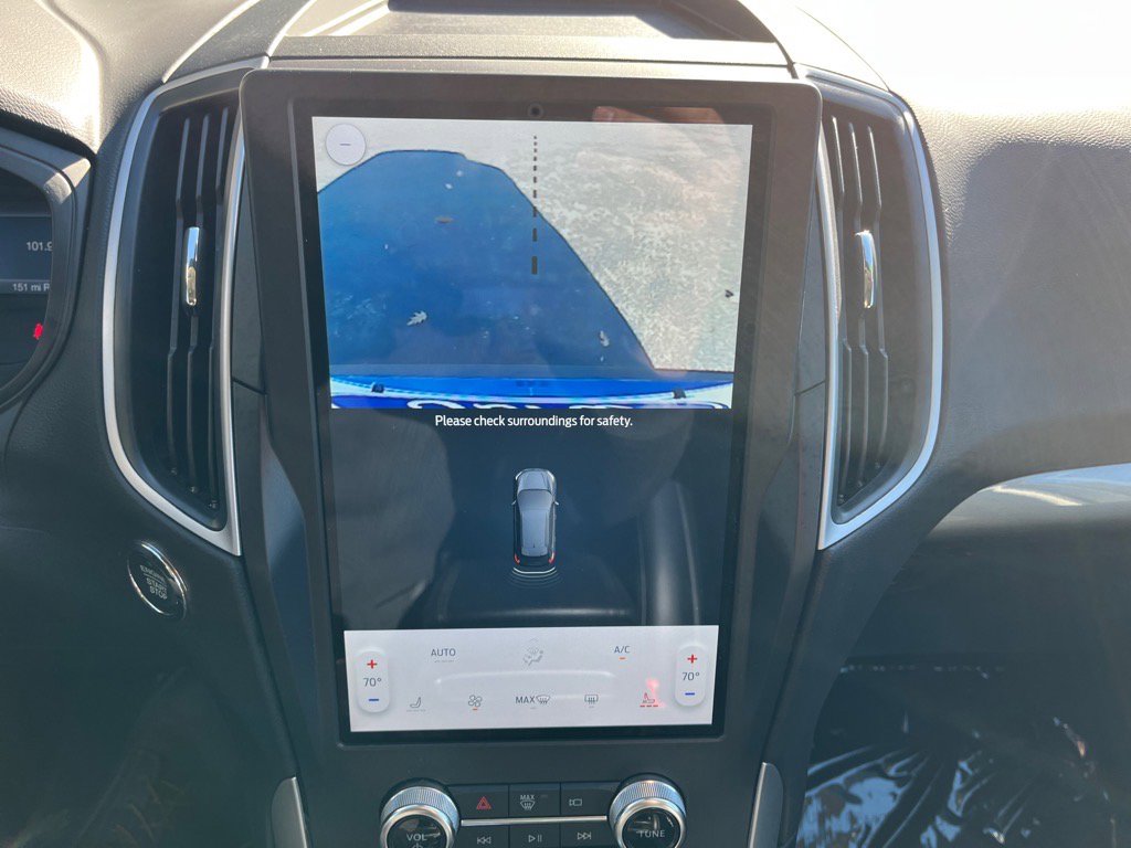Used 2024 Ford Edge SEL w/ Class II Trailer Tow Package image 23