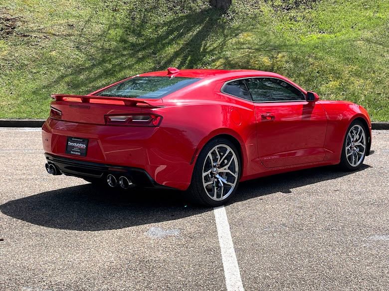 Used 2018 Chevrolet Camaro SS image 21