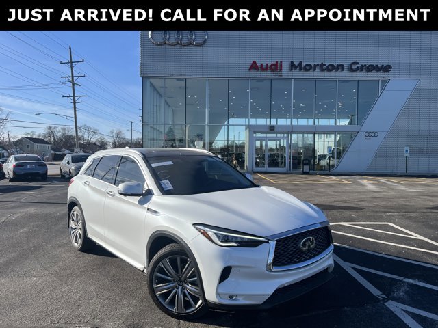 Used 2023 INFINITI QX50 Sensory image 1