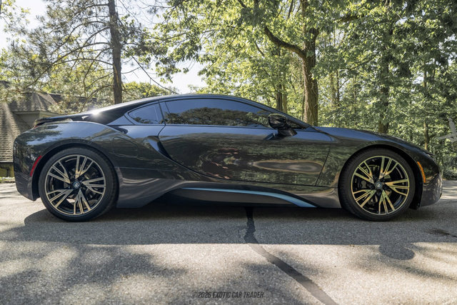 Used 2015 BMW i8 AWD/4WD image 9