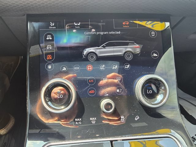 Used 2020 Land Rover Range Rover Velar R-Dynamic S AWD/4WD image 21