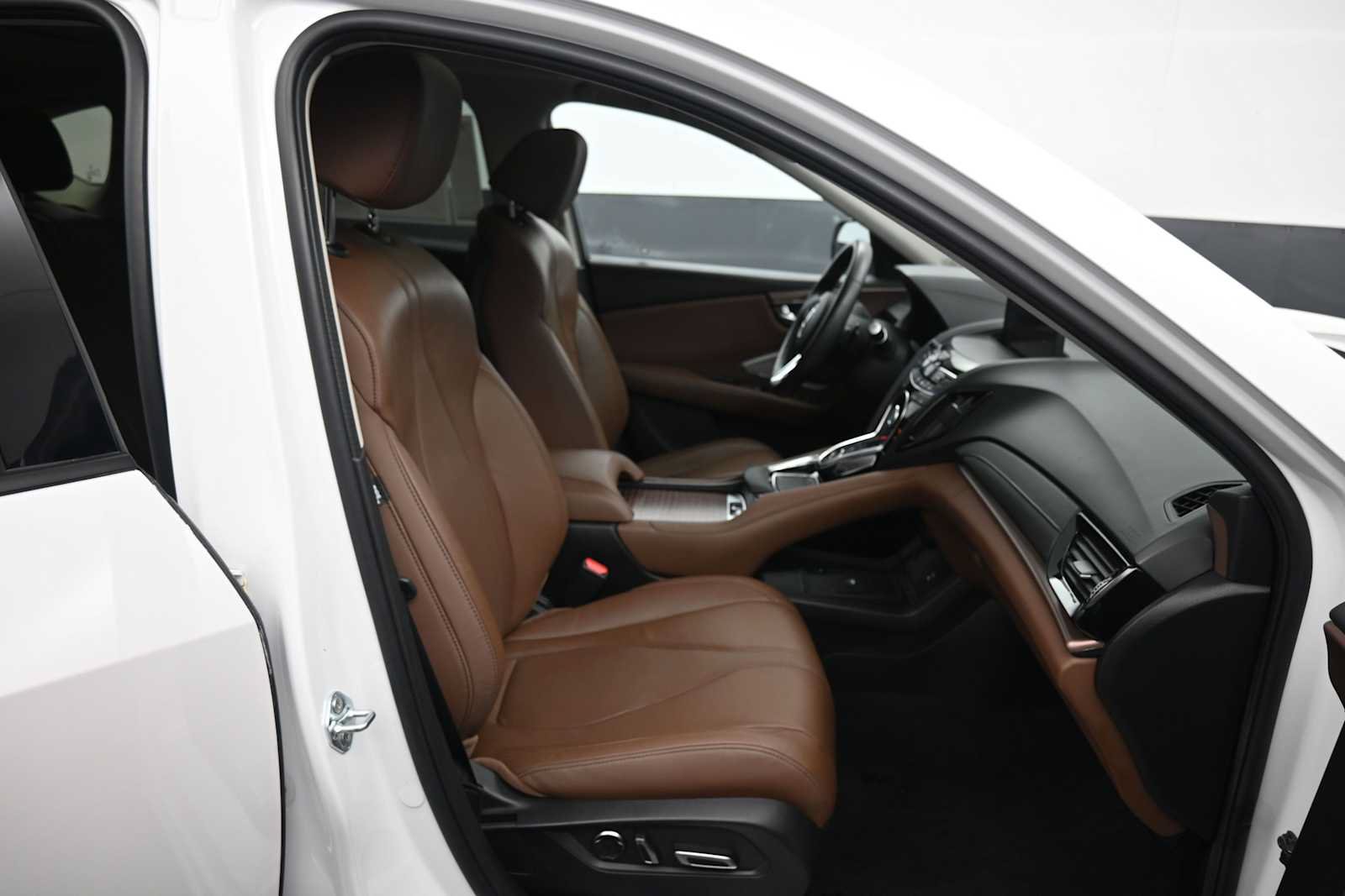 Certified 2024 Acura RDX w/ Technology Package AWD/4WD image 25