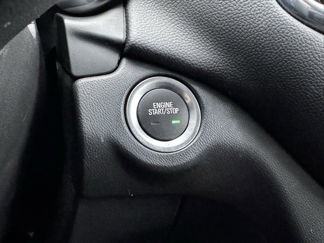 Certified 2023 Chevrolet Equinox LT w/ Driver Convenience Package image 28