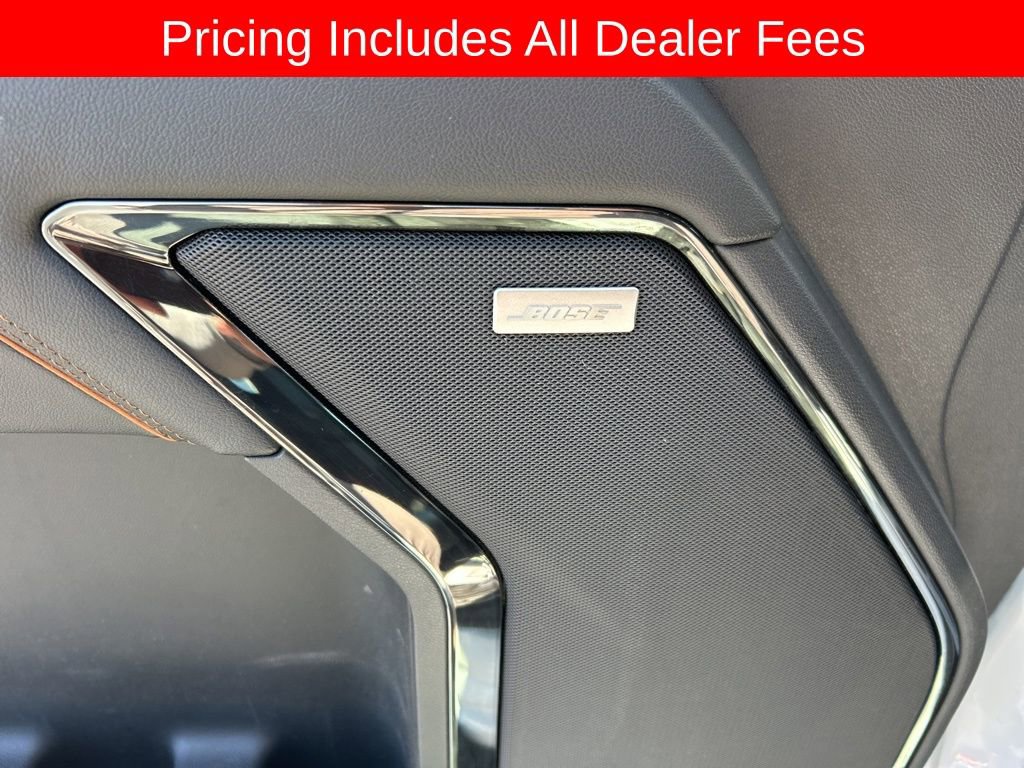 Used 2024 GMC Sierra 1500 AT4 w/ Technology Package AWD/4WD image 6