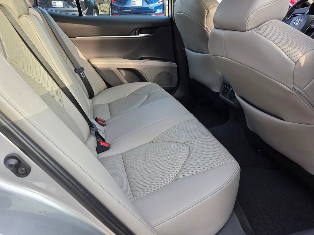 Used 2023 Toyota Camry XLE w/ Navigation Package image 20