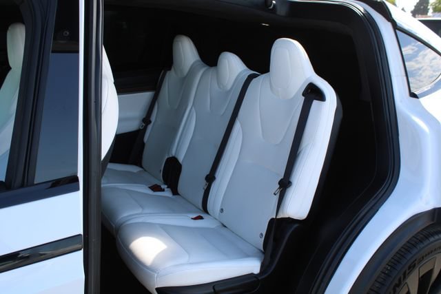 Used 2023 Tesla Model X AWD/4WD image 42