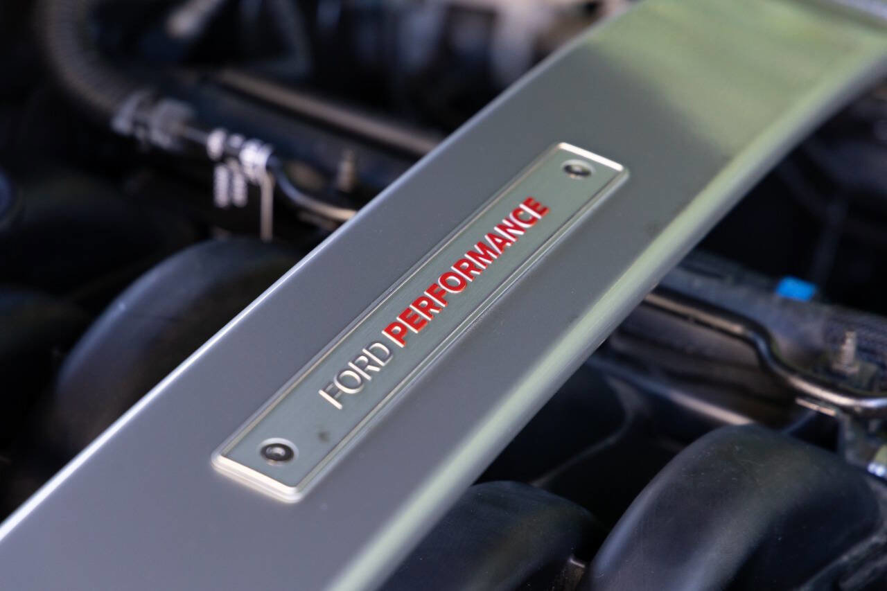 Used 2019 Ford Mustang Shelby GT350R w/ GT350R Equipment Group 920A image 42