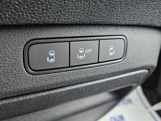 New 2025 Volkswagen ID. Buzz Pro S Plus AWD/4WD image 23