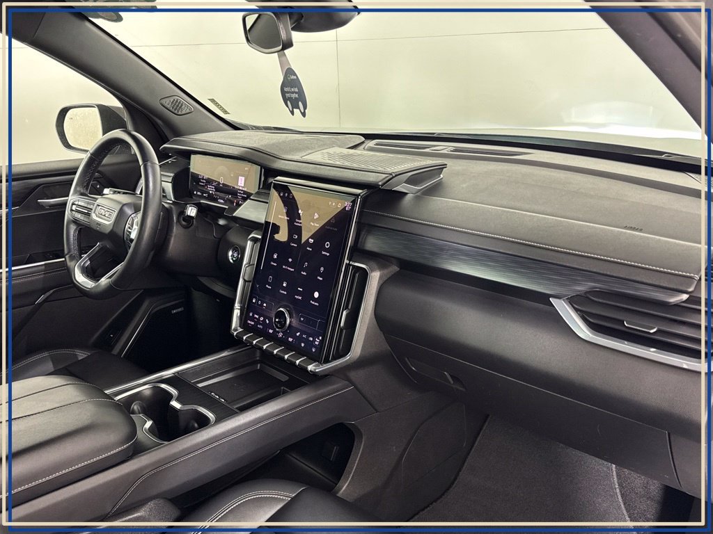 Certified 2024 GMC Acadia Elevation w/ LPO, Roadside Safety Package AWD/4WD image 43