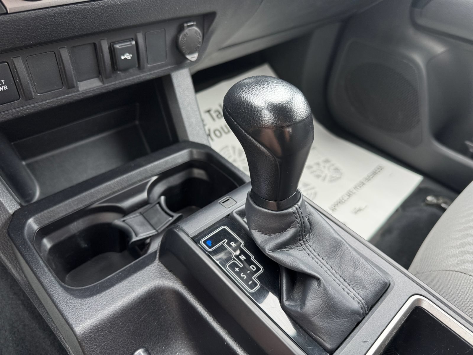 Used 2023 Toyota Tacoma SR AWD/4WD image 6