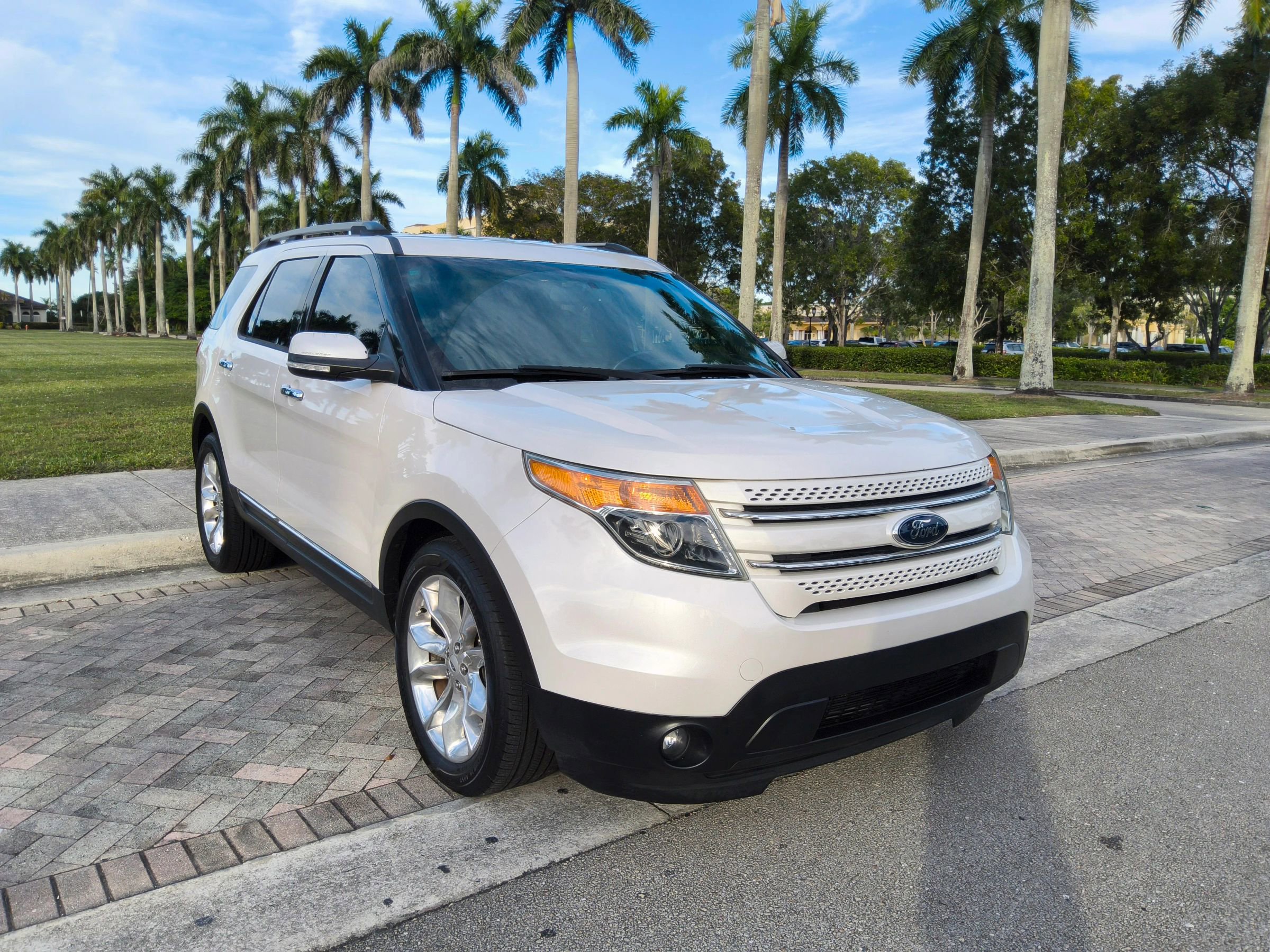 Used 2014 Ford Explorer Limited w/ Equipment Group 301A