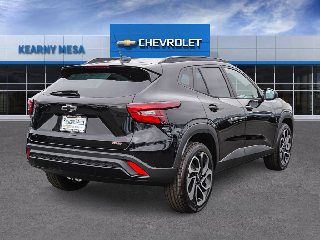 New 2026 Chevrolet Trax RS w/ Driver Confidence Package FWD image 6