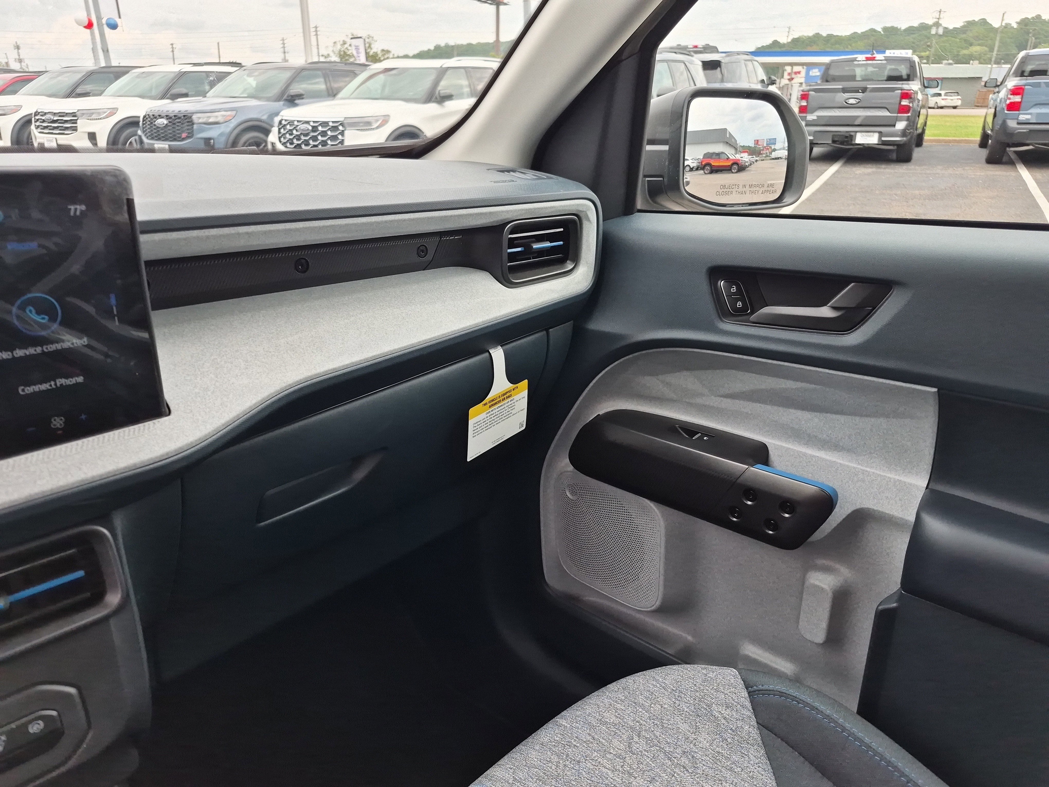 New 2025 Ford Maverick XLT image 19