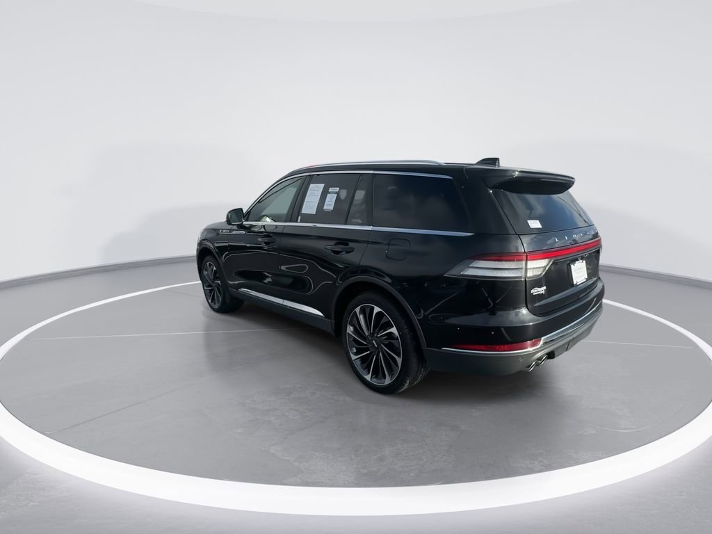 Used 2025 Lincoln Aviator Reserve image 6