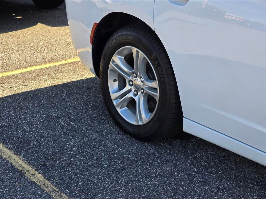 Used 2022 Dodge Charger SXT image 20