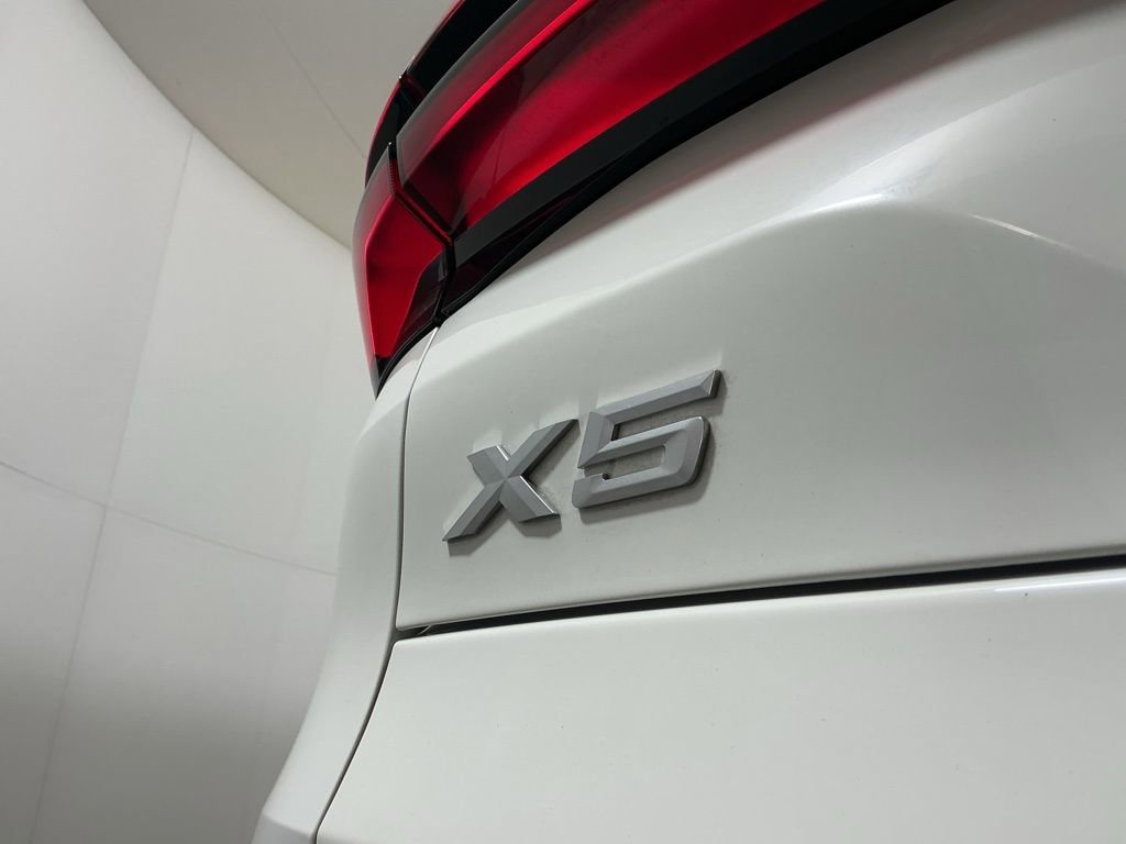 Certified 2025 BMW X5 sDrive40i w/ Parking Assistance Package RWD image 31