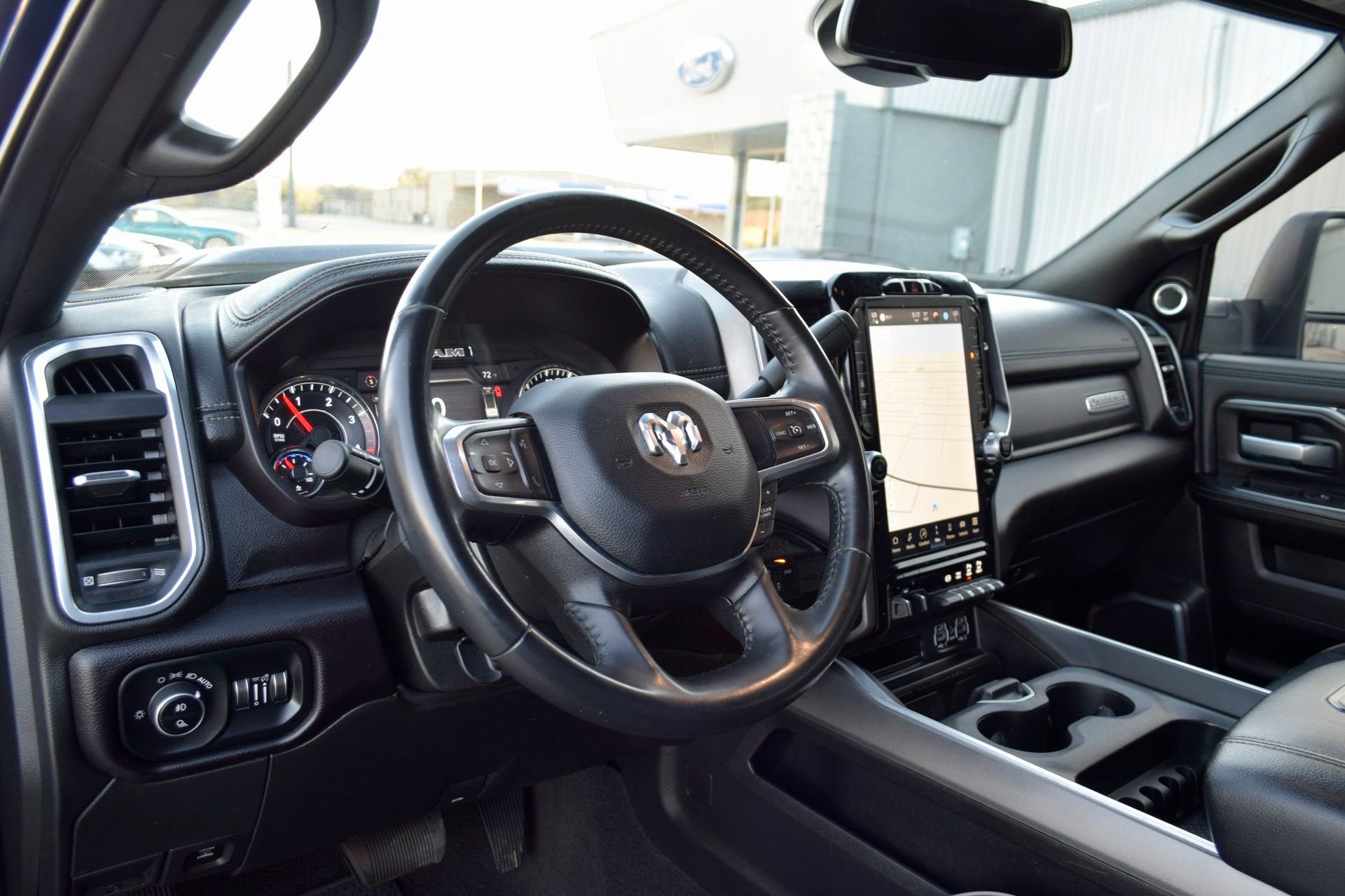 Used 2024 RAM 2500 Laramie w/ Night Edition image 18