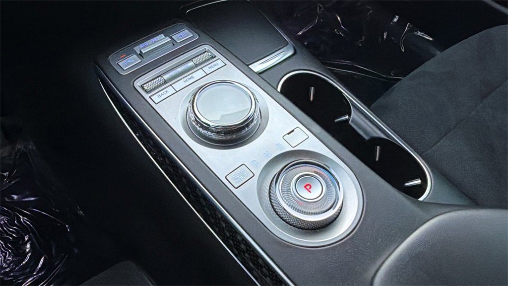 Used 2022 Genesis GV70 3.5T Sport w/ Sport Prestige Package image 40