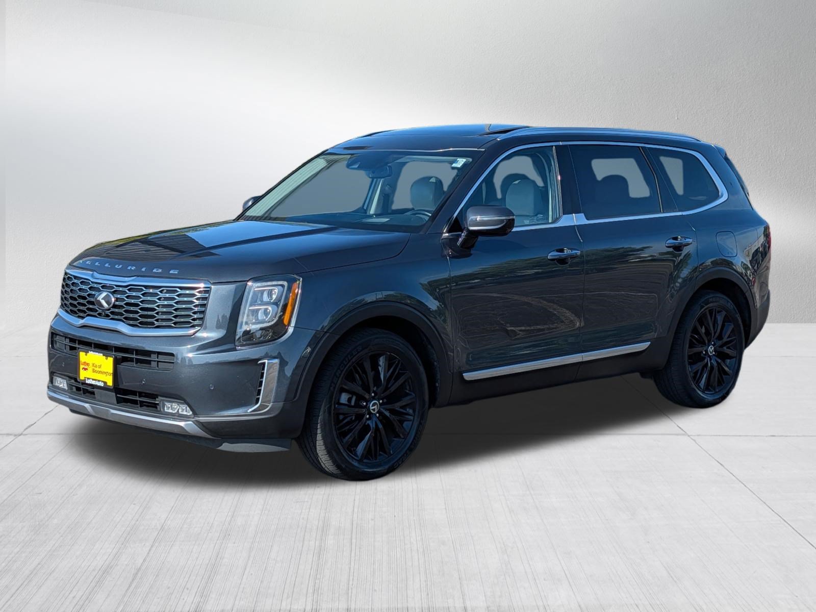 Used 2020 Kia Telluride SX w/ SX Prestige Package AWD/4WD image 3