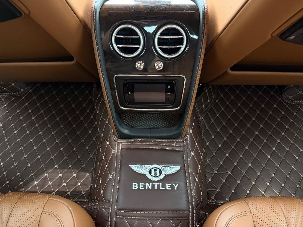 Used 2014 Bentley Flying Spur W12 AWD/4WD image 20