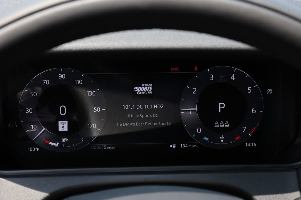 New 2026 Land Rover Range Rover Velar S AWD/4WD image 22